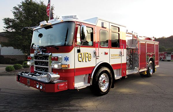 ELFINWILD VOLUNTEER FIRE CO Pierce Enforcer Pumper