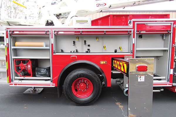 BETHLEHEM CITY FIRE DEPARTMENT - Pierce Enforcer Ascendant Aerial Ladder 33473