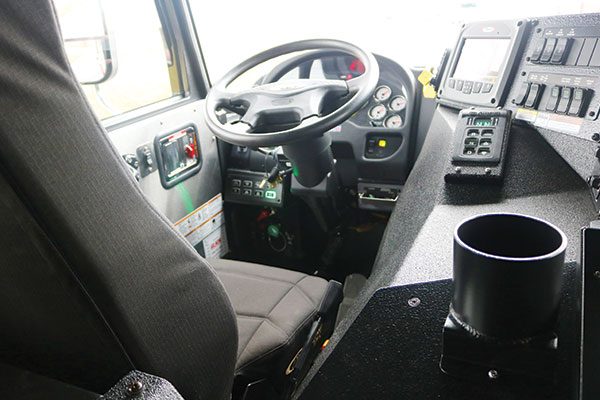 33308-interior8