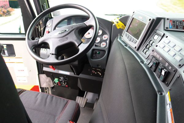 33558-interior3