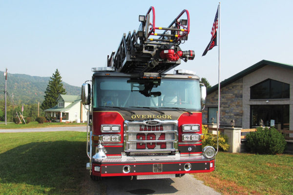 RALPHO FIRE COMPANY NO. 1 - 107' Ladder - Glick Fire Equipment Company