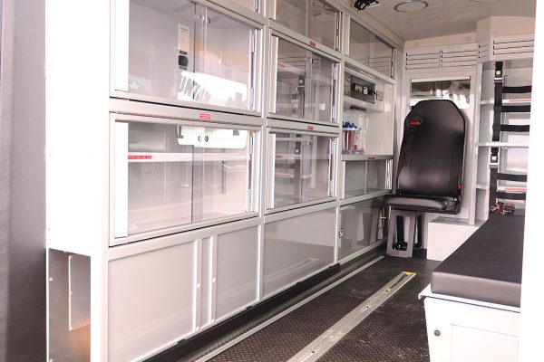 F20-2263-interior1