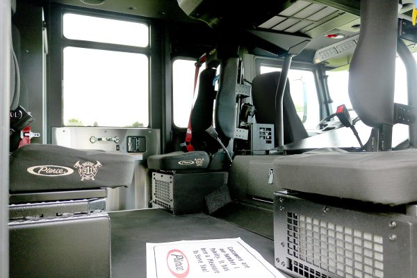 37399-interior3