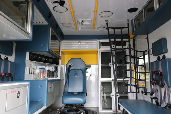 G22P-2618-interior1