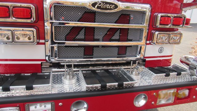 38732-front-grille