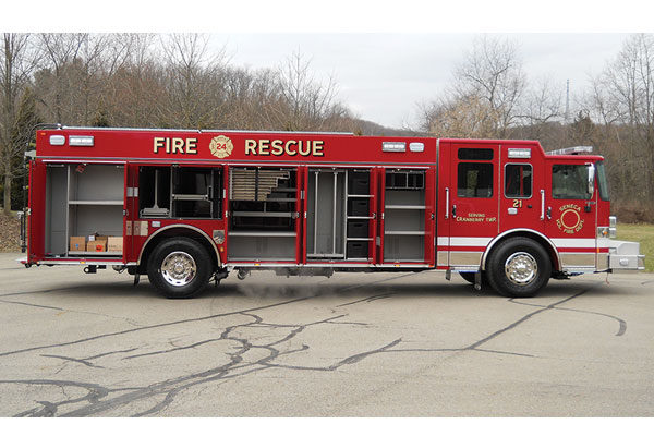 SENECA VOLUNTEER FIRE DEPT - Pierce Enforcer Rescue - 31349